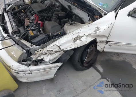 1998 Toyota Avalon Xl z USA, uszkodzony, nr VIN 4T1BF18B9WU287760